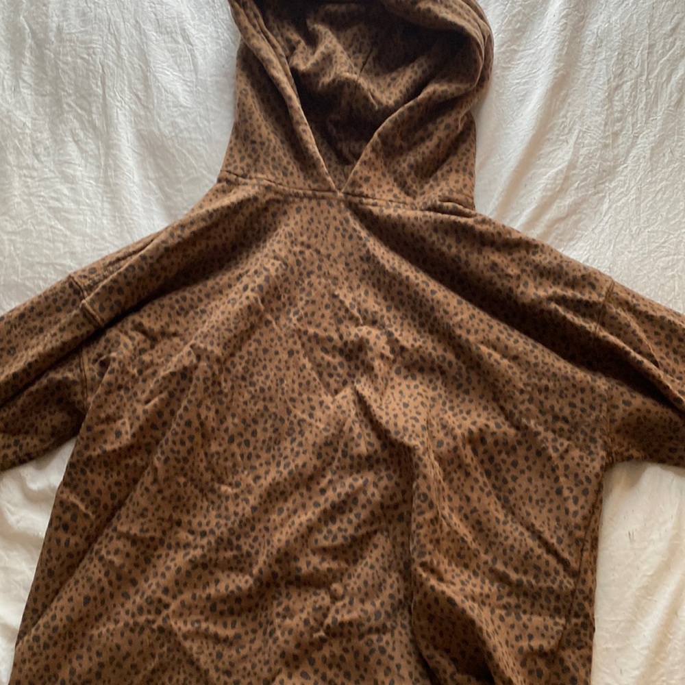 Brown dotted crop hoodie